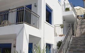 Sunorama Apts-Studios